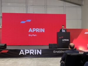 داریوش یزدی