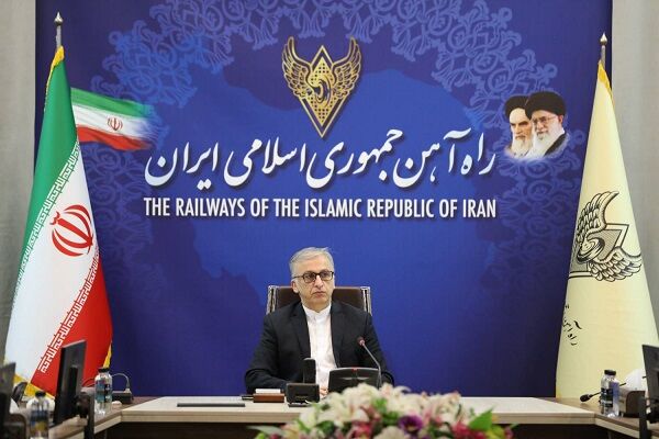 قایم مقام راه آهن
