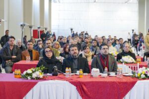 هلدینگ فاخر 