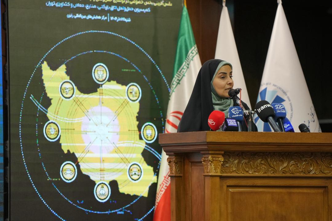 وزیر راه در همایش اقتصاد حمل و نقل