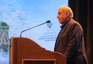 هوشنگ بازوند