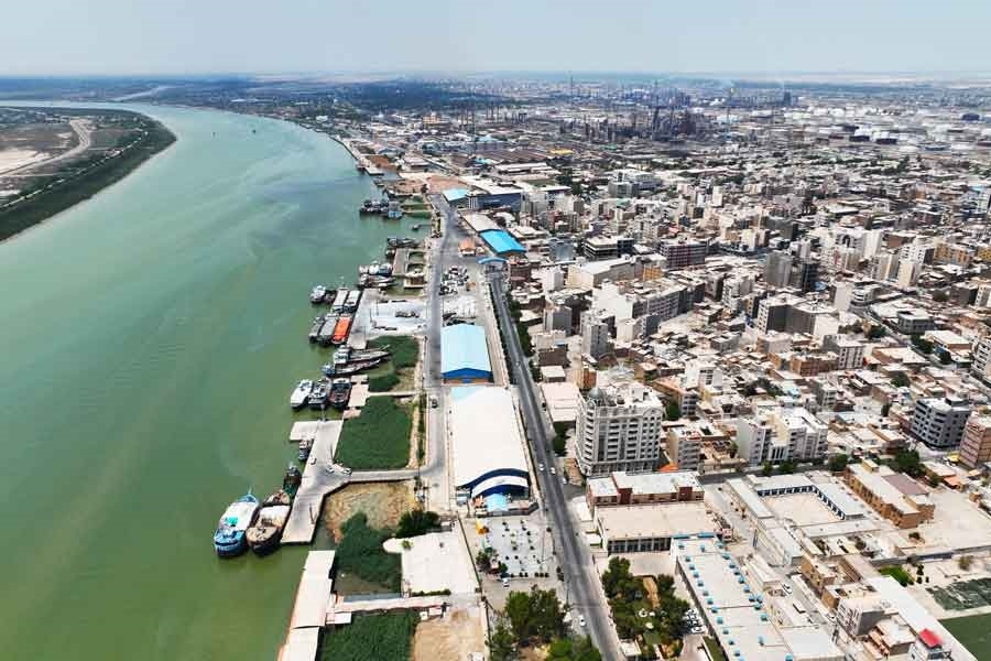 تخلیه و بارگیری بنادر آبادان