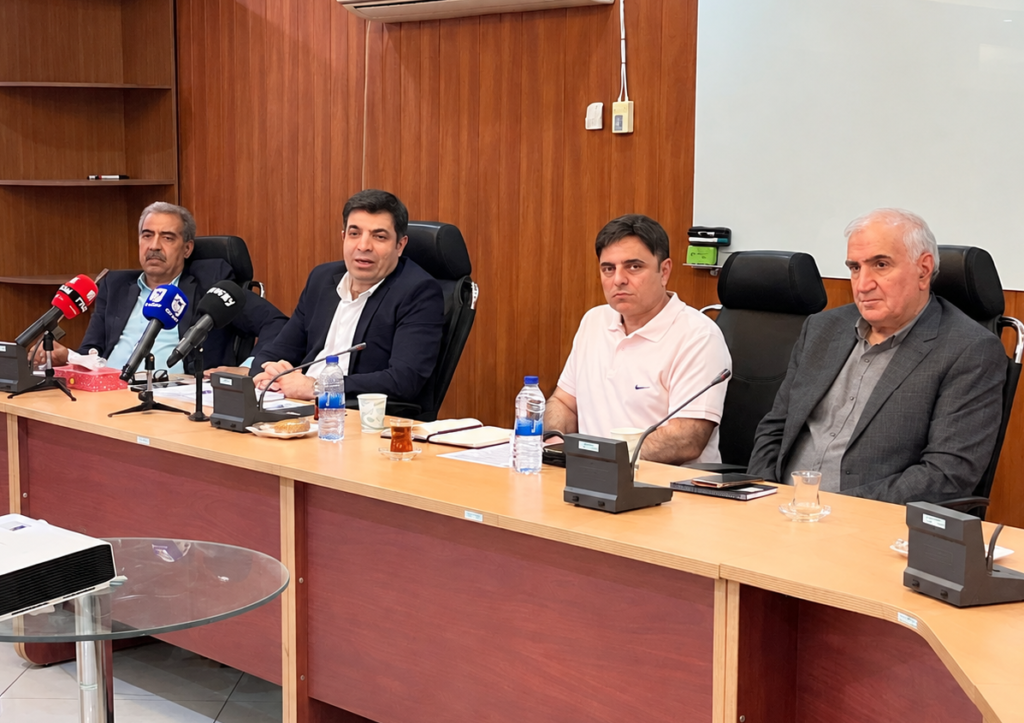 نشست یخچالداران