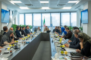 اتاق تهران